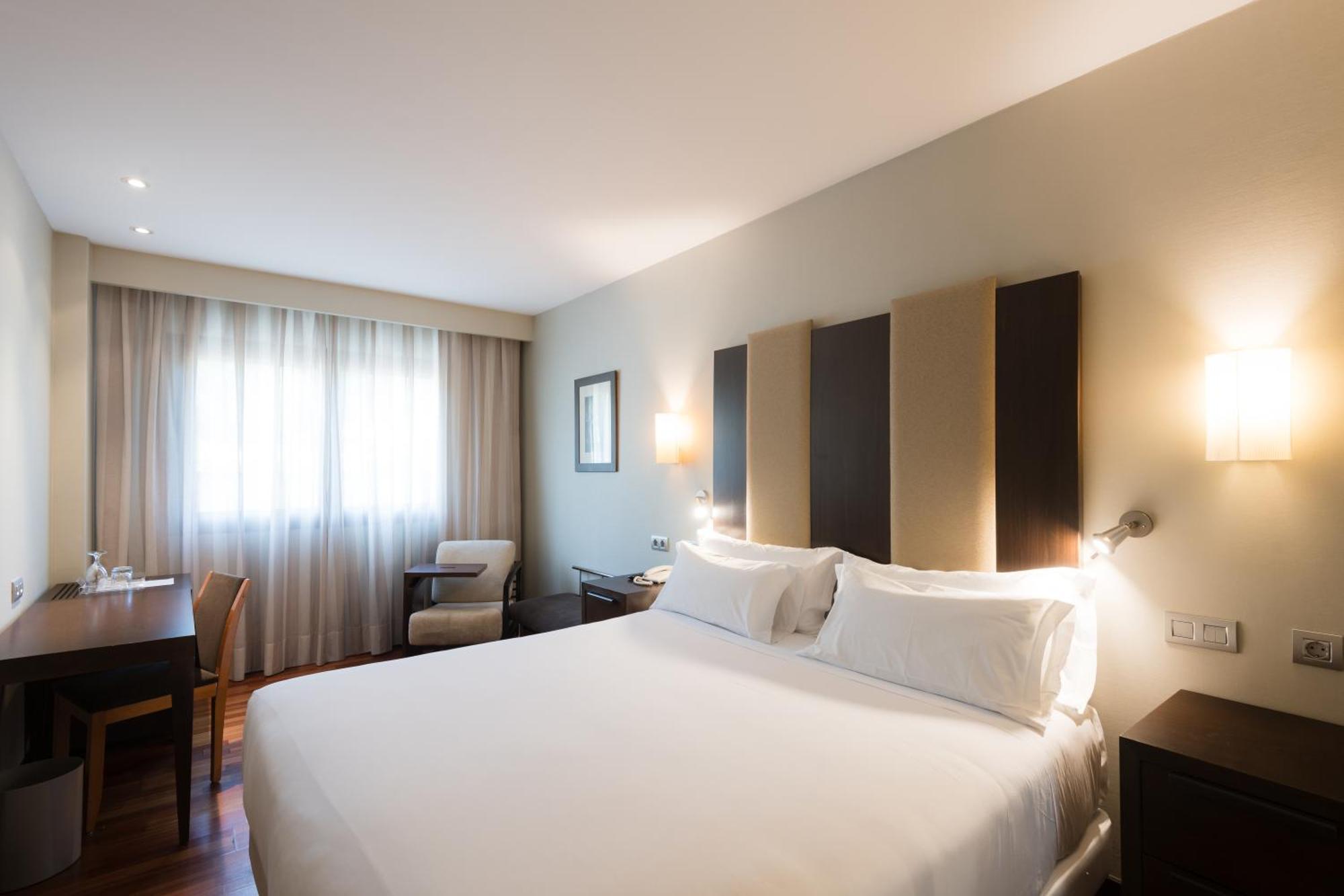 Hotel Ciudad De Вальядолид Экстерьер фото