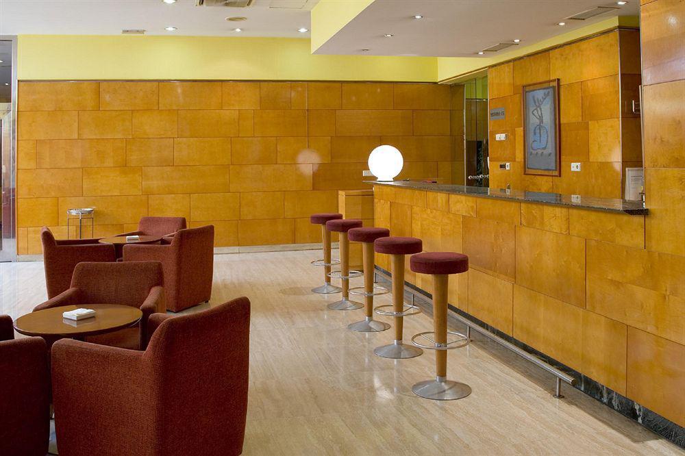 Hotel Ciudad De Вальядолид Интерьер фото